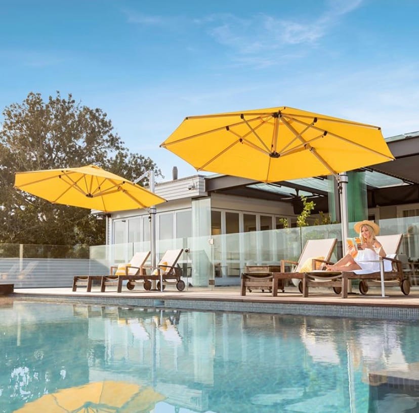 cantilever parasol